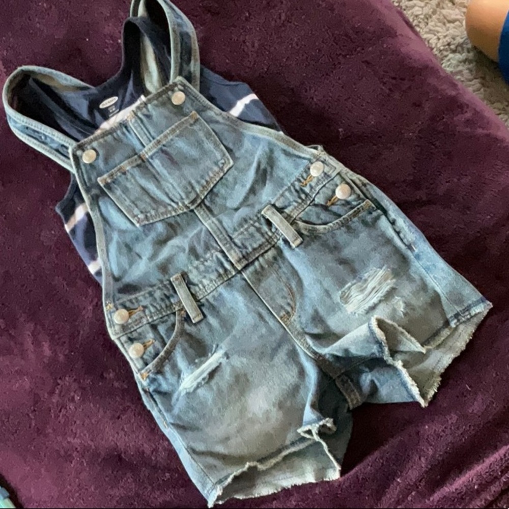 Distressed shortalls and tank top